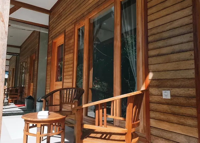 Klotok Home Stay Nusa